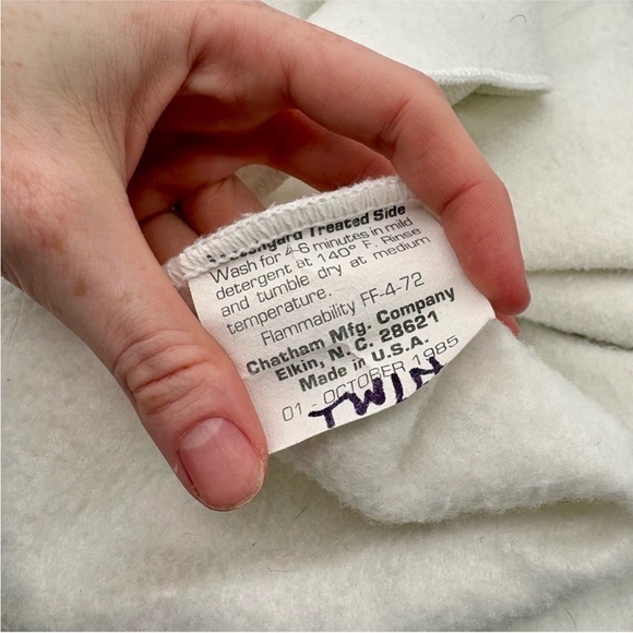 VINTAGE 1985 Chatham Manufacturing Company TWIN SIZE Blanket Fitted Sheet wool - Picture 3 of 6